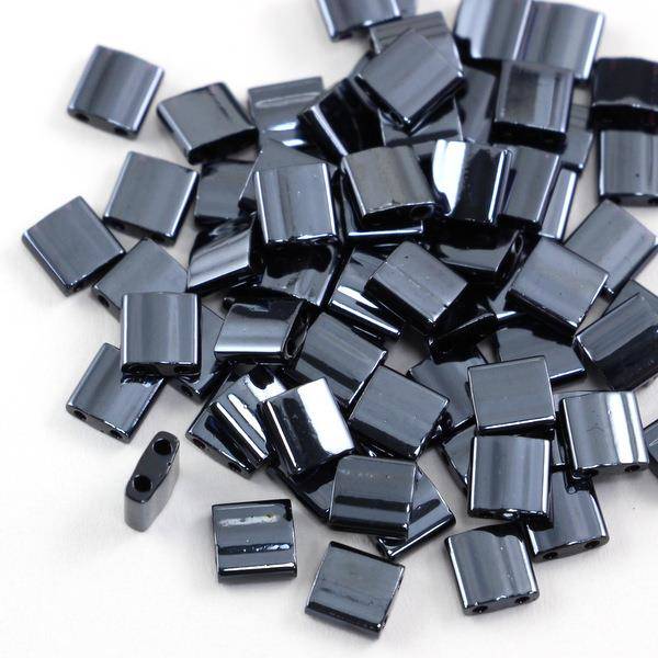 Miyuki Tila Beads 5x5x1,9mm Black Blue Hematite Full [30szt]