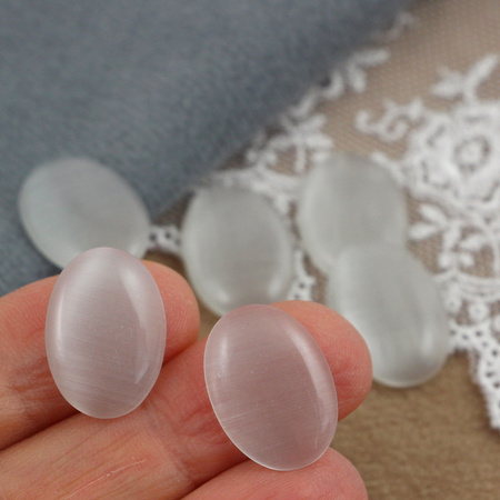 Kaboszon kocie oko owal szary 18x13mm