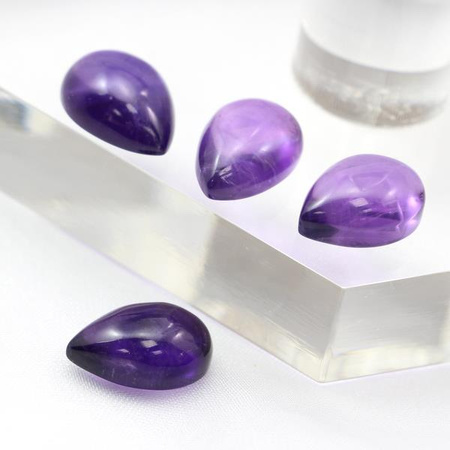 Kaboszon ametyst łezka 15x10mm