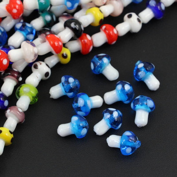 Koralik szklany niebieski grzybek muchomor 16x10mm