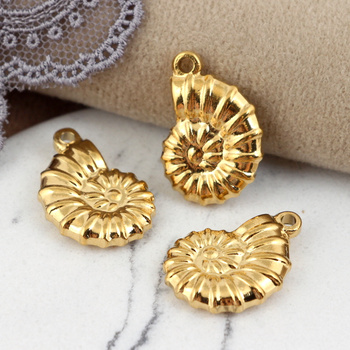 Zawieszka muszla stal szlachetna pozłacana 20x15mm