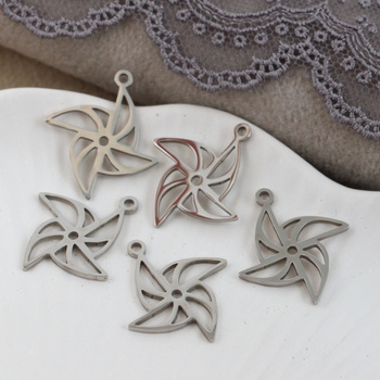 Zawieszka wiatrak stal szlachetna 21x19mm