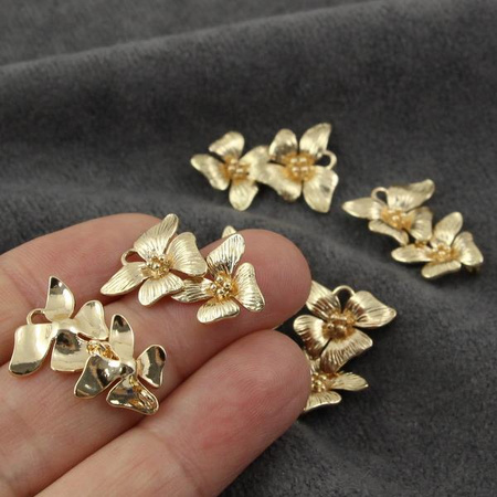 Ozdobne kwiaty złote łącznik HQ 25x12mm