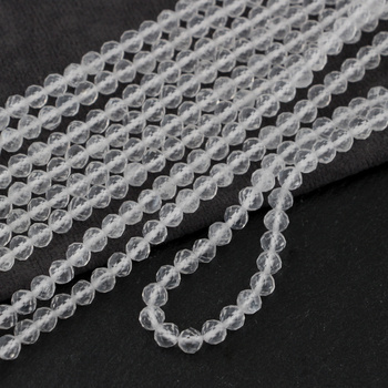 Kryształ górski kula fasetowana 5mm [sznur 39cm]