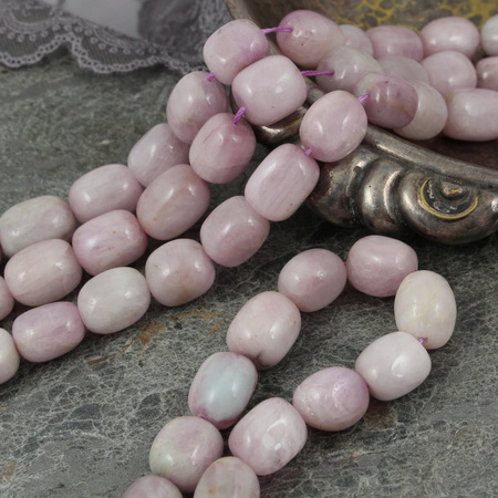 Kunzyt beczka oliwka gładka 16x13mm