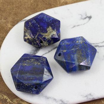 Lapis lazuli ze złotym pirytem zawieszka sześciokąt 28mm