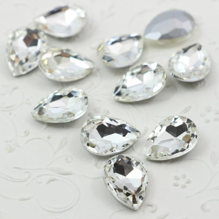 Kaboszon szklany łezka fasetowana crystal 18x13mm