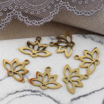 Zawieszka kwiat lotosu stal szlachetna pozłacana 18x14mm