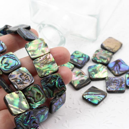 Muszla paua kwadrat 16mm