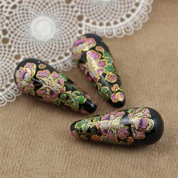 Kropla z żywicy czarna w kwiaty 32x13mm