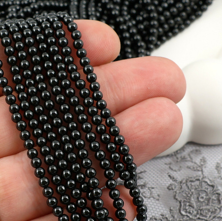 Spinel czarny kula gładka 3mm