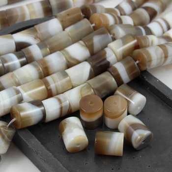 Agat pasiasty brązowy walec 18x15mm