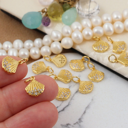 Zawieszka muszla z cyrkoniami mosiądz złocony 10mm