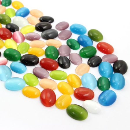 Kaboszon kocie oko owal biały 20x15mm