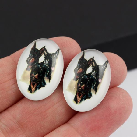 Kaboszon szklany z grafiką owal 3 psy 25x18mm