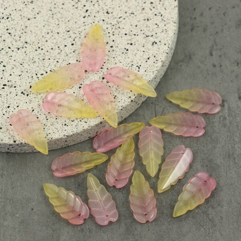 Liść szklany różowo żółty 23x10mm