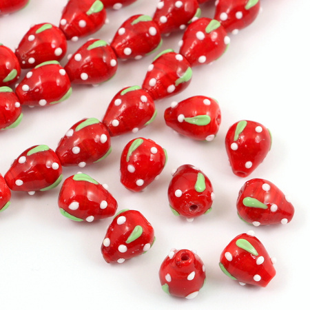 Koralik szklany truskawka 15x11mm