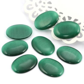 Kaboszon kocie oko owal szmaragdowy 25x18mm
