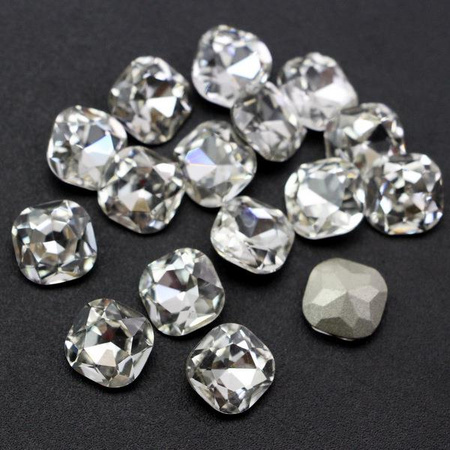 Kaboszon szklany kwadrat fasetowany crystal 12mm