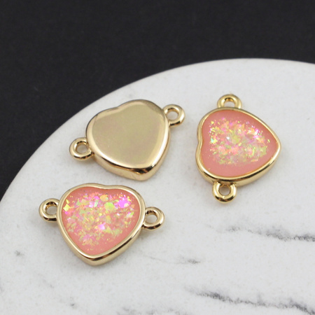 Łącznik w metalowej oprawie serce szkło dichroiczne 16x11mm