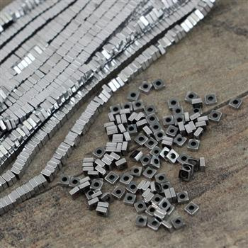 Hematyt srebrny dysk heishi 3x1mm [1/2 sznura - 175szt]