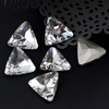 Kaboszon szklany trójkąt crystal 19mm