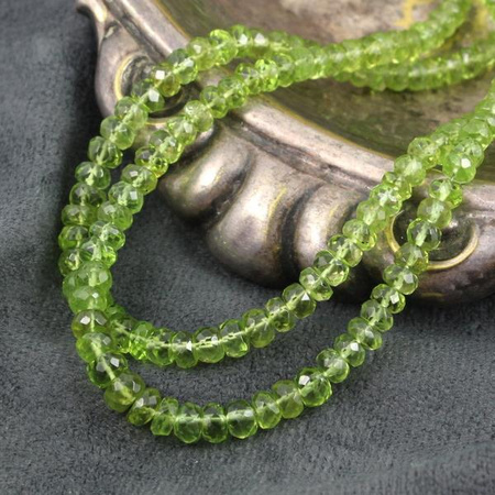 Peridot oponka fasetowana 4,5x3mm [6szt]