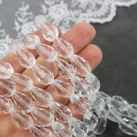 Kryształek szklany kropla fasetowana crystal 15x10mm