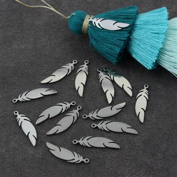 Zawieszka pióro stal szlachetna 24x6mm