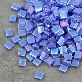 Miyuki Tila Beads 5x5x1,9mm Opaque Periwinkle AB [30szt]