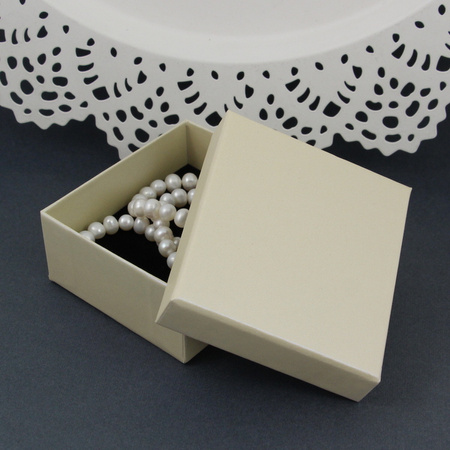 Pudełko ozdobne "PLAIN" kremowe 8x7x4cm