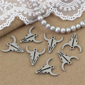 Zawieszka stal szlachetna głowa byka 15x14mm