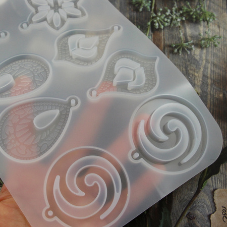 Forma silikonowa do odlewów z żywicy zestaw zawieszek 4-6cm