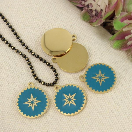 Zawieszka stal szlachetna pozłacana PVD emaliowana róża wiatrów turkusowa 13mm