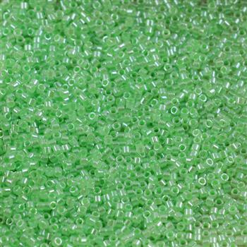 Miyuki Delica 11/0 Lined Crystal Lt. Green [5g]