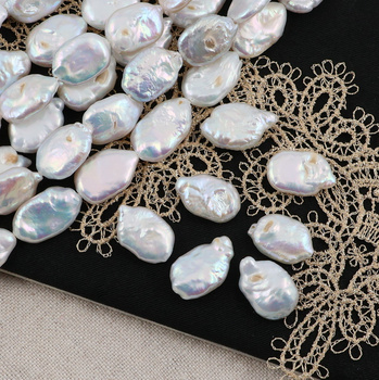 Perła słodkowodna baroque biała nieregularny owal 15x11mm