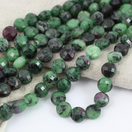 Zoizyt z rubinem moneta fasetowana 8mm