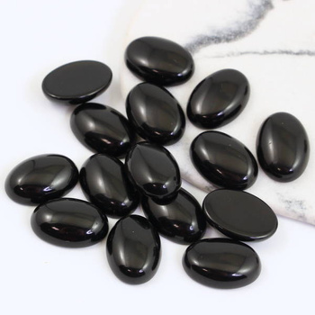 Kaboszon czarny agat owal 18x13mm
