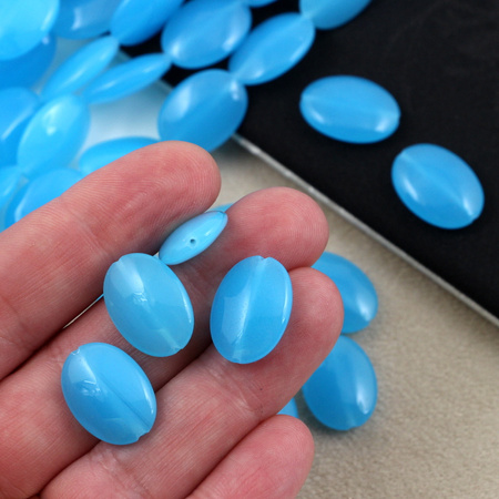 Jadeit owal gładki niebieski 18x13mm