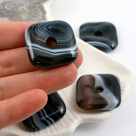 Zawieszka sardonyks kwadrat donut 30mm