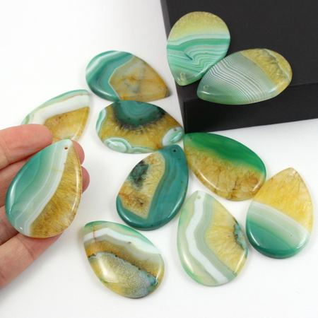 Agat zielono-żółty zawieszka łezka losowy wybór