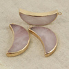 Kwarc różowy księżyc w złotej oprawie zawieszka 40x16mm