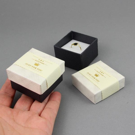 Pudełko ozdobne krem/grafit "CROWN" 5x5x3,5cm