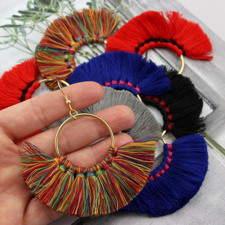 Chwost wachlarz na kółku szary 80x60mm