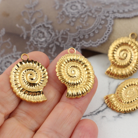 Zawieszka muszla stal szlachetna pozłacana 26x21mm