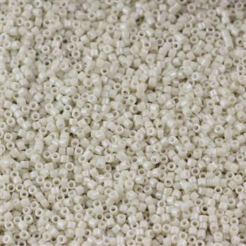 Miyuki Delica 11/0 Opaque Alabaster Luster [5g]