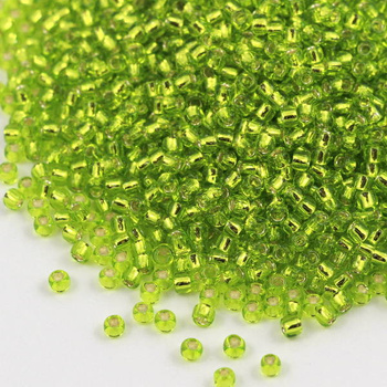 Toho Round 8/0 Silver-Lined Lime Green [10g]