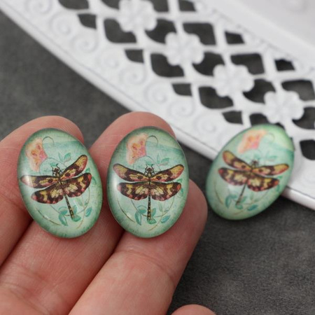 Kaboszon szklany z grafiką ważki owal 25x18mm