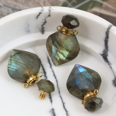 Labradoryt zawieszka perfumetka z odkręcanym korkiem 26x16mm