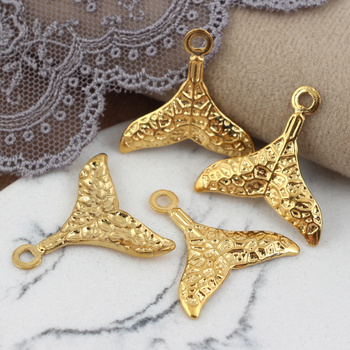 Zawieszka ogon syreny stal szlachetna pozłacana 25mm